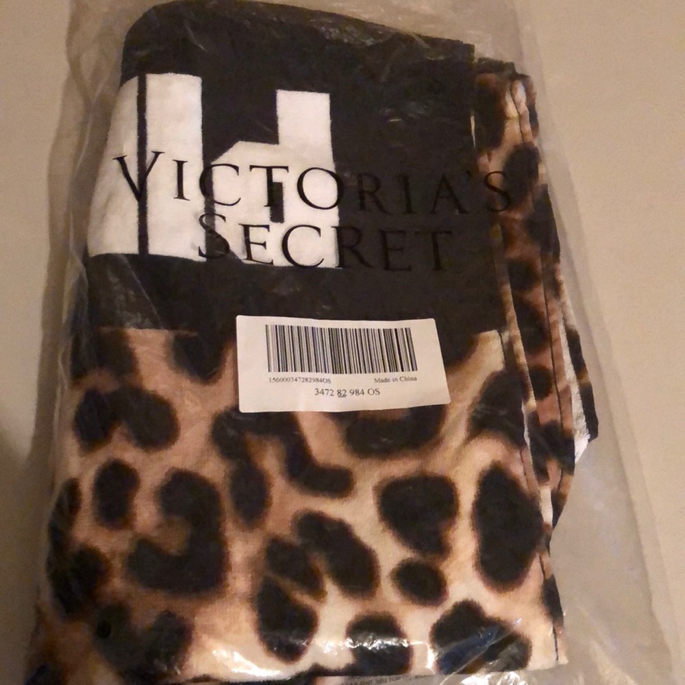Brand new Victoria’s Secret beach towel